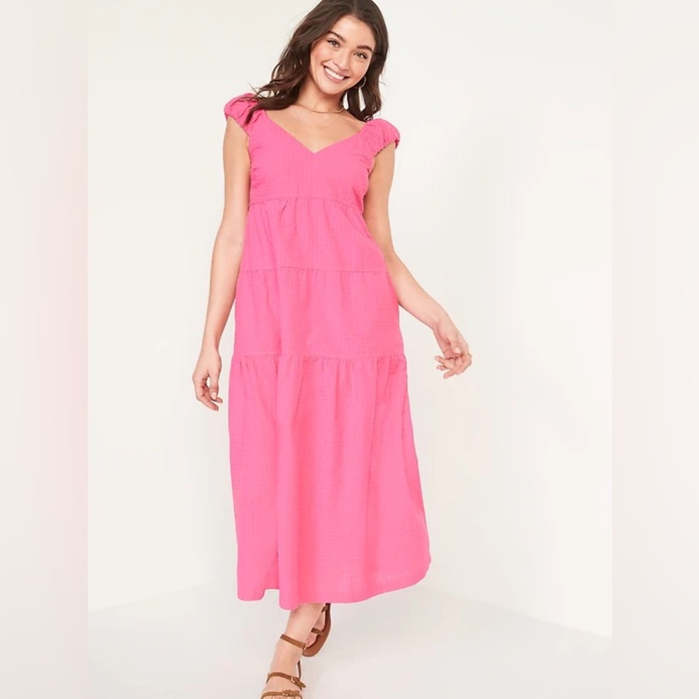 NWT XS Old Navy Pink Fit and Flare Tiered Seersucker All-Day Maxi Dress